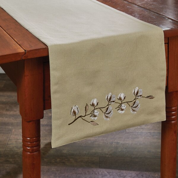Cotton Wreath Table Runner 54"L Park Designs